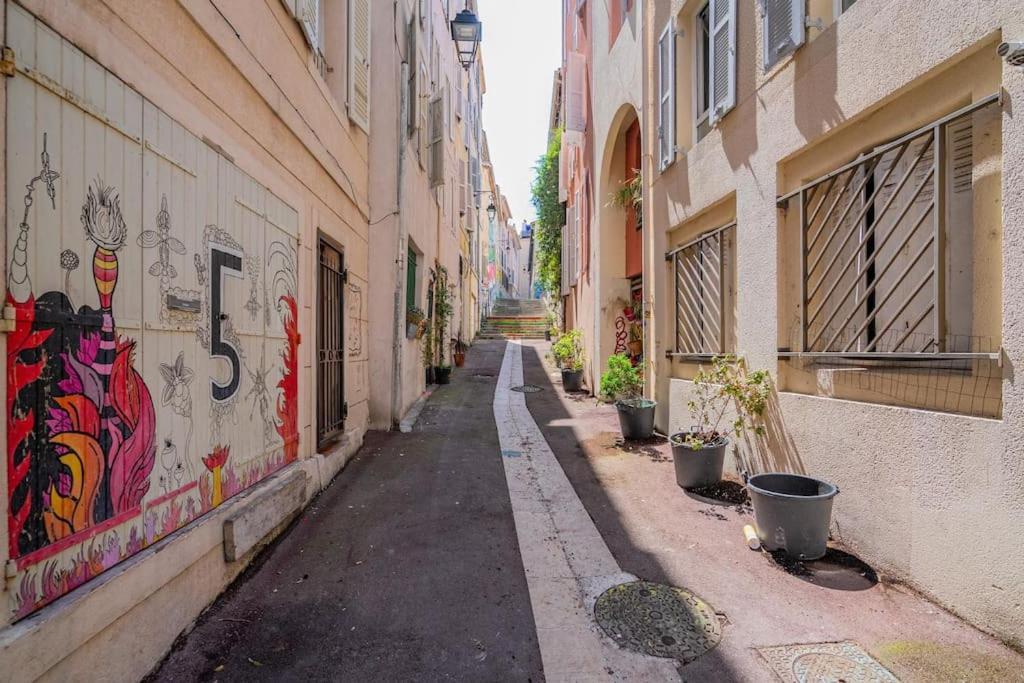Charmant T2 Au Coeur Du Panier マルセイユ エクステリア 写真